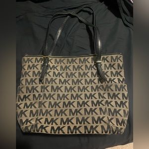 Michael Kors purse